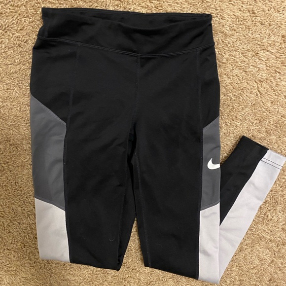 Nike leggings - Picture 1 of 1